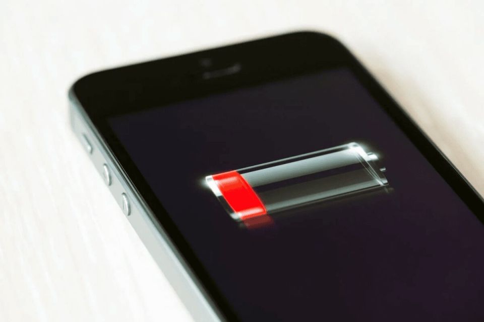   iPhone,      