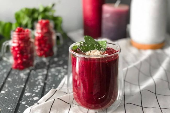 Витаминный заряд на каждый день: смузи из моркови, яблока и апельсина