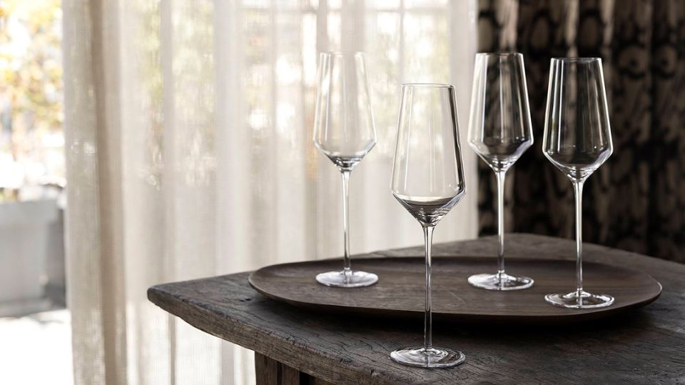 Искусство шампанского: узнайте о лучших игристых винах к Международному дню