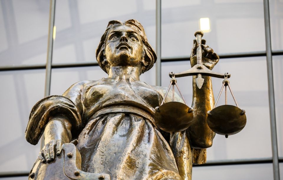 Россия вводит закон, позволяющий игнорировать иностранные судебные решения