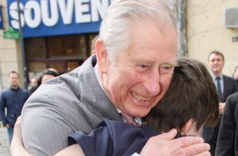 Нарушения королевского протокола: когда монаршие особы идут на риск