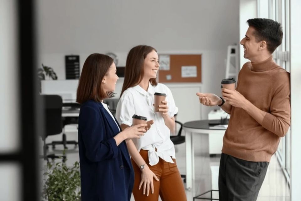 Пять фраз, которые могут разрушить рабочие отношения