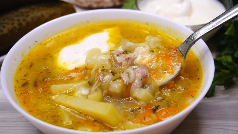 Рассольник: Современные рецепты классического супа с необычными нотками вкуса