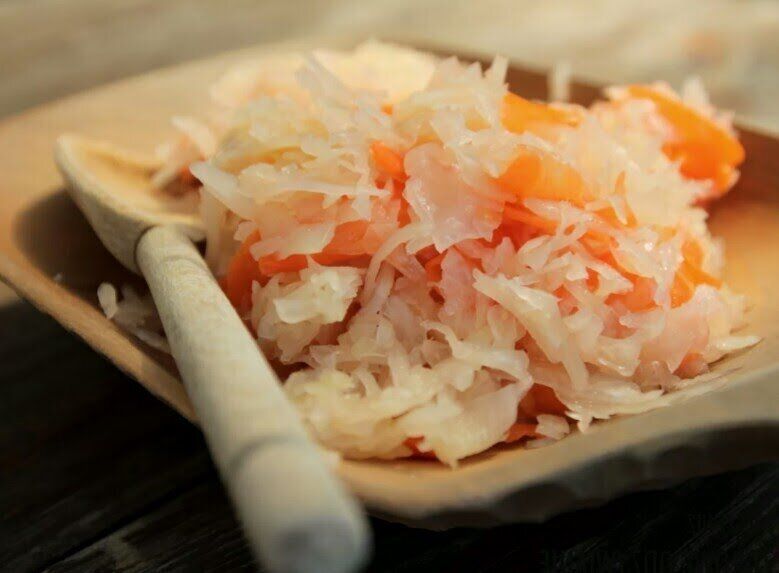 Вопрос, который стоит обсудить: необходимо ли "накалывание" квашеной капусты?