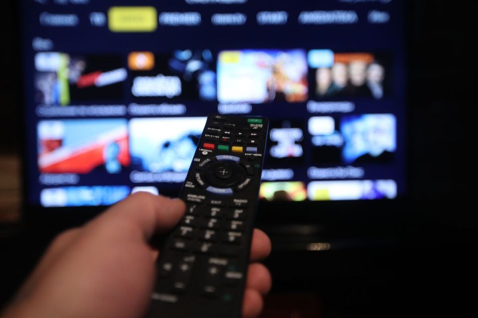 Запрет на фильмы, противоречащие традиционным ценностям: что это значит для российского кино?