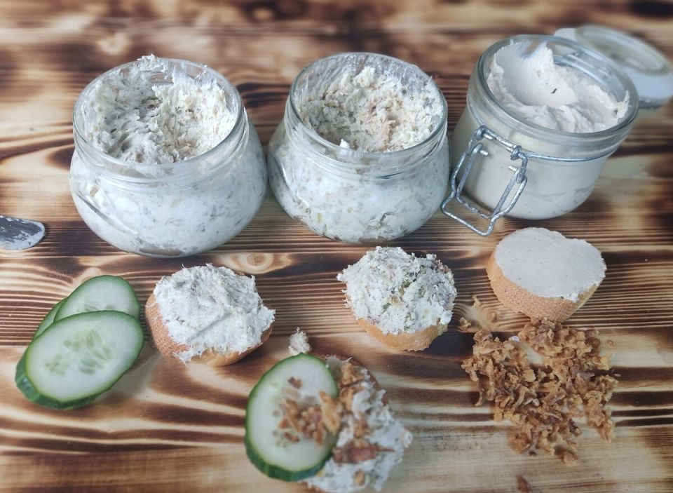 Паштет из скумбрии: простые рецепты с изюминкой