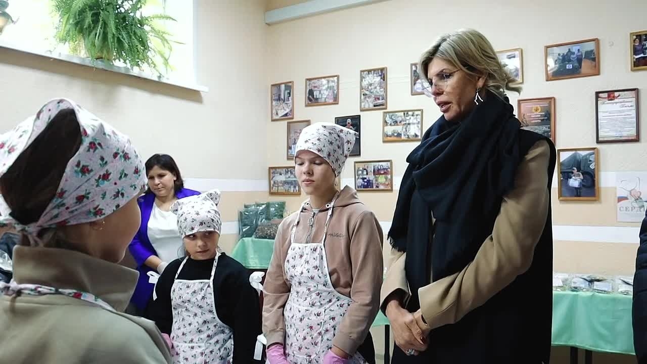 «Вы солдаты — удалые! Вы солдаты — сильные!» — вот она, наша любовь и поддержка, упакованная с заботой