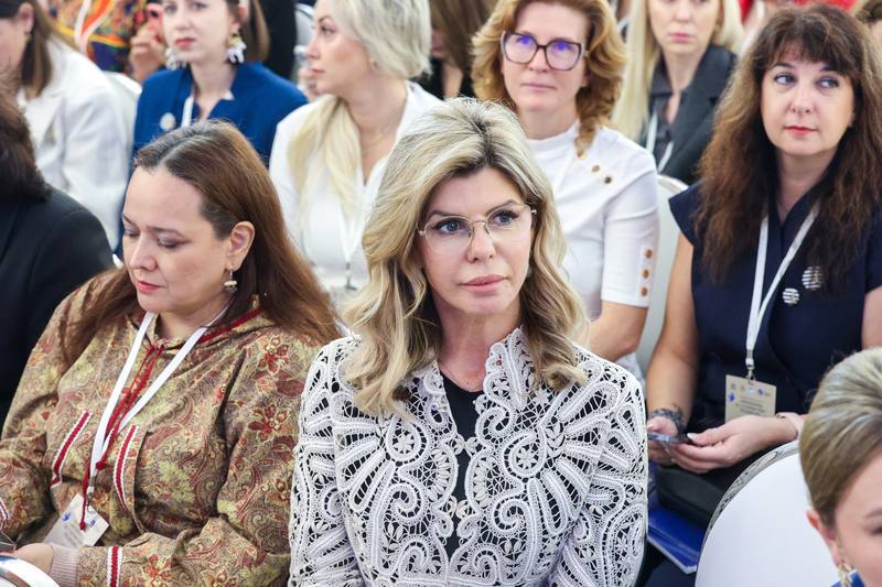 Евгения Уваркина: Традиции в надежных руках. Рассказываю про итоги первого дня международного форума «Женщины за сохранение традиций» Евгения Уваркина: Традиции в надежных руках. Рассказываю про итоги первого дня международного форума «Женщины за сохранение традиций»