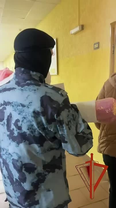 Росгвардеец поблагодарил школьницу из Липецкой области за письмо в поддержку участников СВО