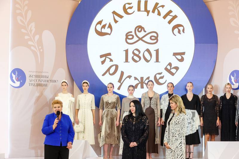 Евгения Уваркина: Традиции в надежных руках. Рассказываю про итоги первого дня международного форума «Женщины за сохранение традиций» Евгения Уваркина: Традиции в надежных руках. Рассказываю про итоги первого дня международного форума «Женщины за сохранение традиций»