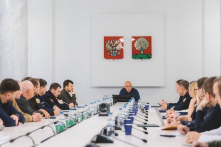 Игорь Артамонов провёл заседание оперативного штаба из-за участившихся атак БПЛА на регион