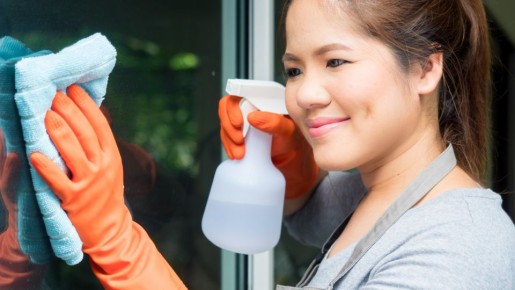 Этот копеечный раствор отмоет вам всю квартиру: подходит и для посуды, и для полов