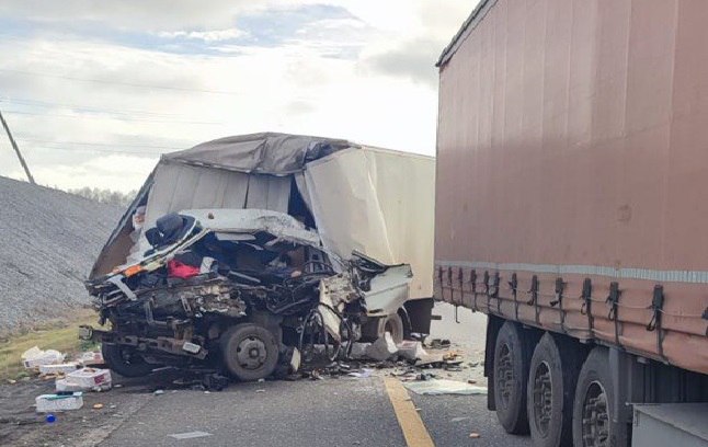 В Становлянском районе автоинспекторы устанавливают причины смертельного ДТП