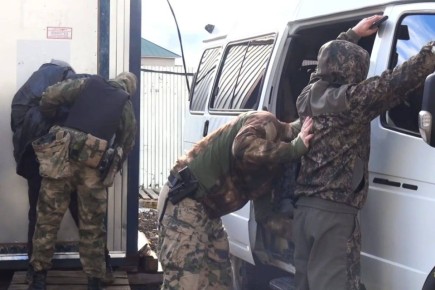 В Липецкой области при силовой поддержке спецназа Росгвардии прошёл второй этап оперативно-профилактической операции «Нелегал-2025»