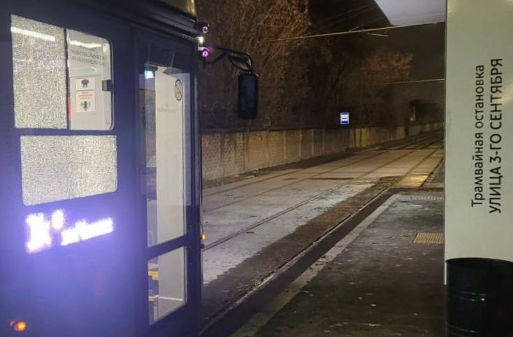 Сегодня вечером произошёл очередной случай вандализма