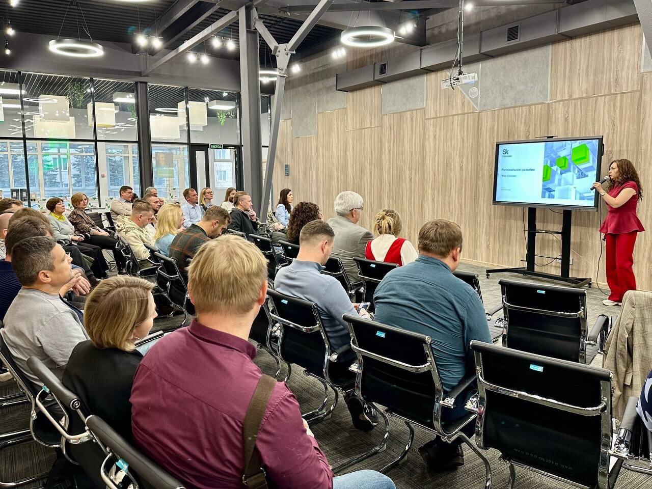 Липецкие инноваторы встретились с куратором «Сколково» Липецкие инноваторы встретились с куратором «Сколково»