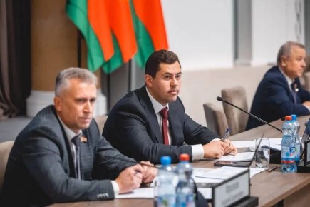 Провели с депутатами очередную 53-ю сессию областного парламента