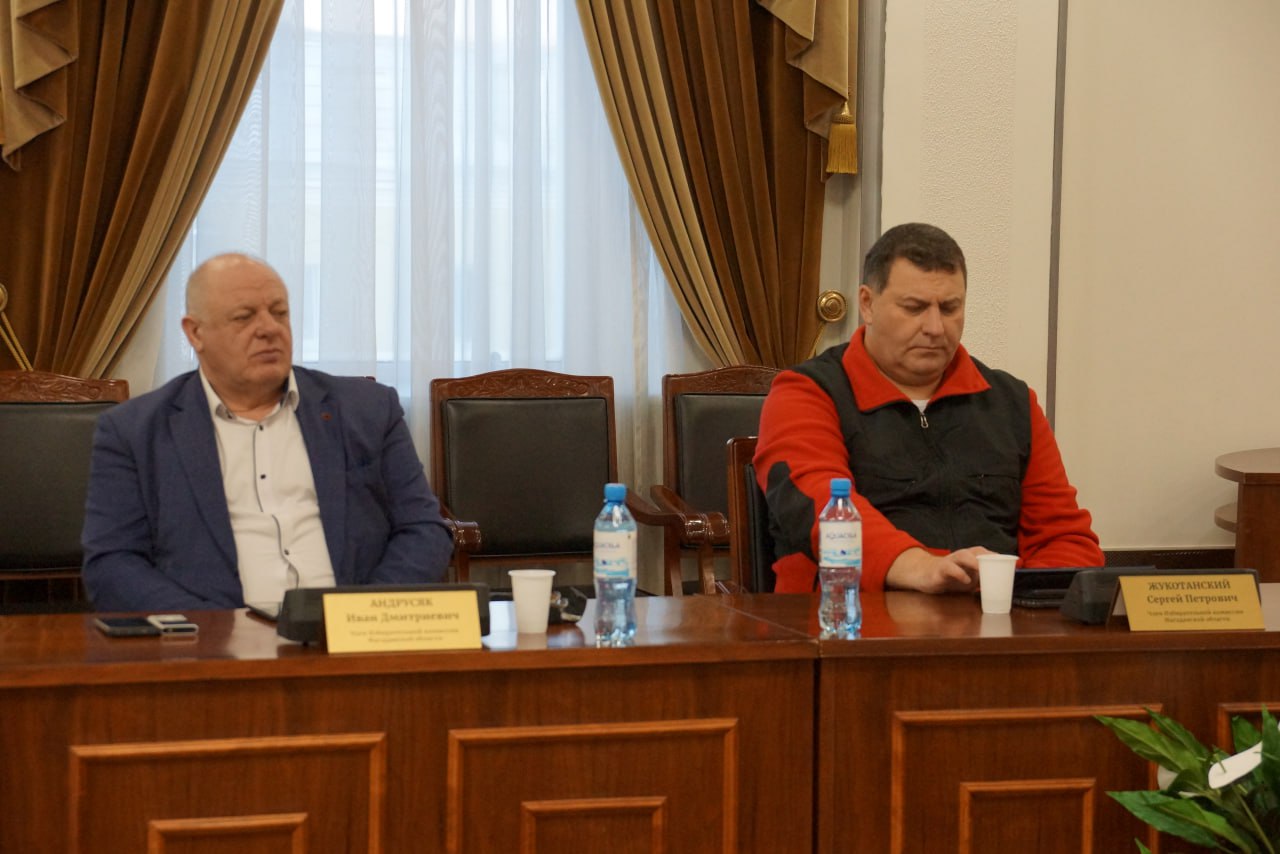 Региональные отделения партий отчитались о финансовой деятельности Региональные отделения партий отчитались о финансовой деятельности