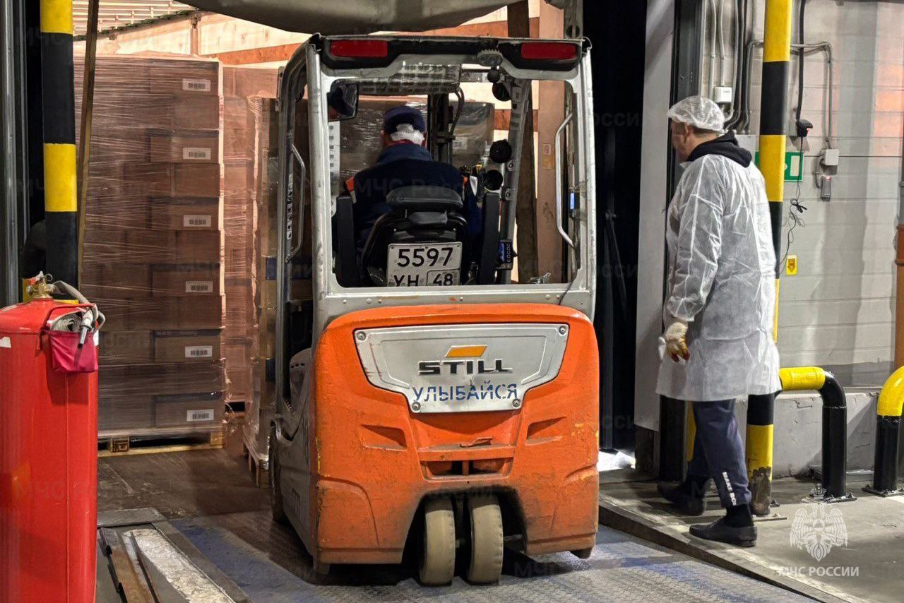 Помогаем вместе: организована доставка гуманитарной помощи детям приграничья Помогаем вместе: организована доставка гуманитарной помощи детям приграничья