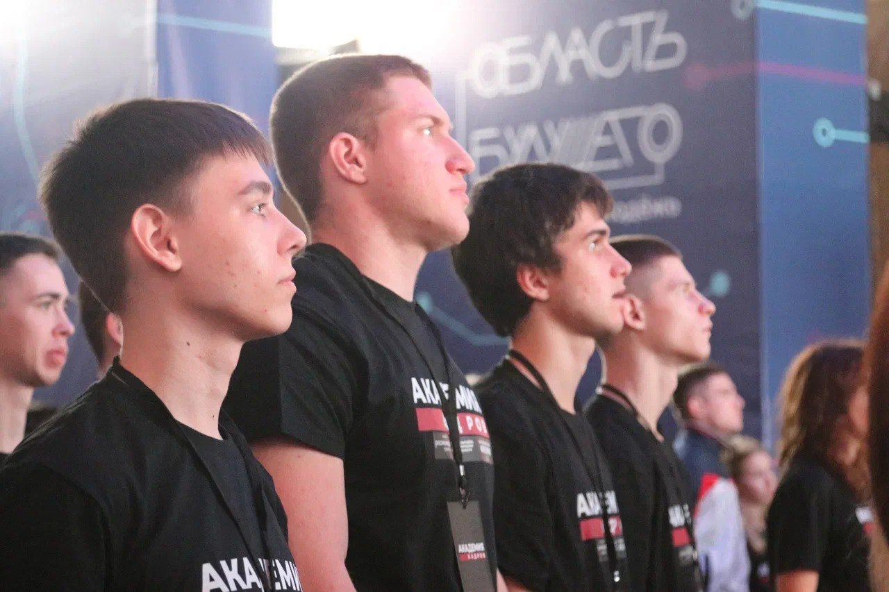 Председатель Липецкого областного Совета депутатов Владимир Сериков стал спикером образовательного Форума Липецкого филиала Президентской академии «Академия кадров» Председатель Липецкого областного Совета депутатов Владимир Сериков стал спикером образовательного Форума Липецкого филиала Президентской академии «Академия кадров»