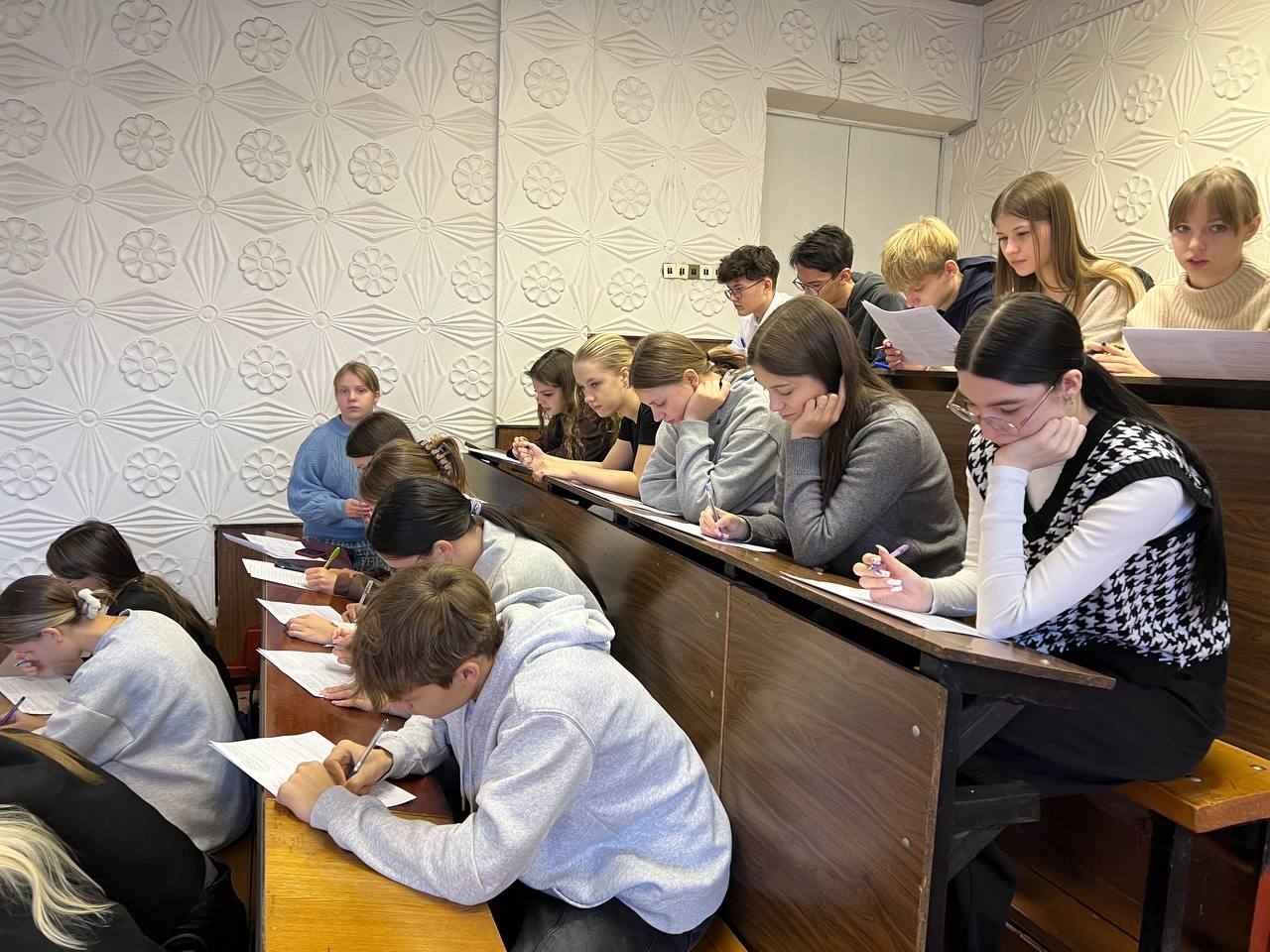 Первый тур Всероссийской олимпиады «Софиум» Первый тур Всероссийской олимпиады «Софиум»