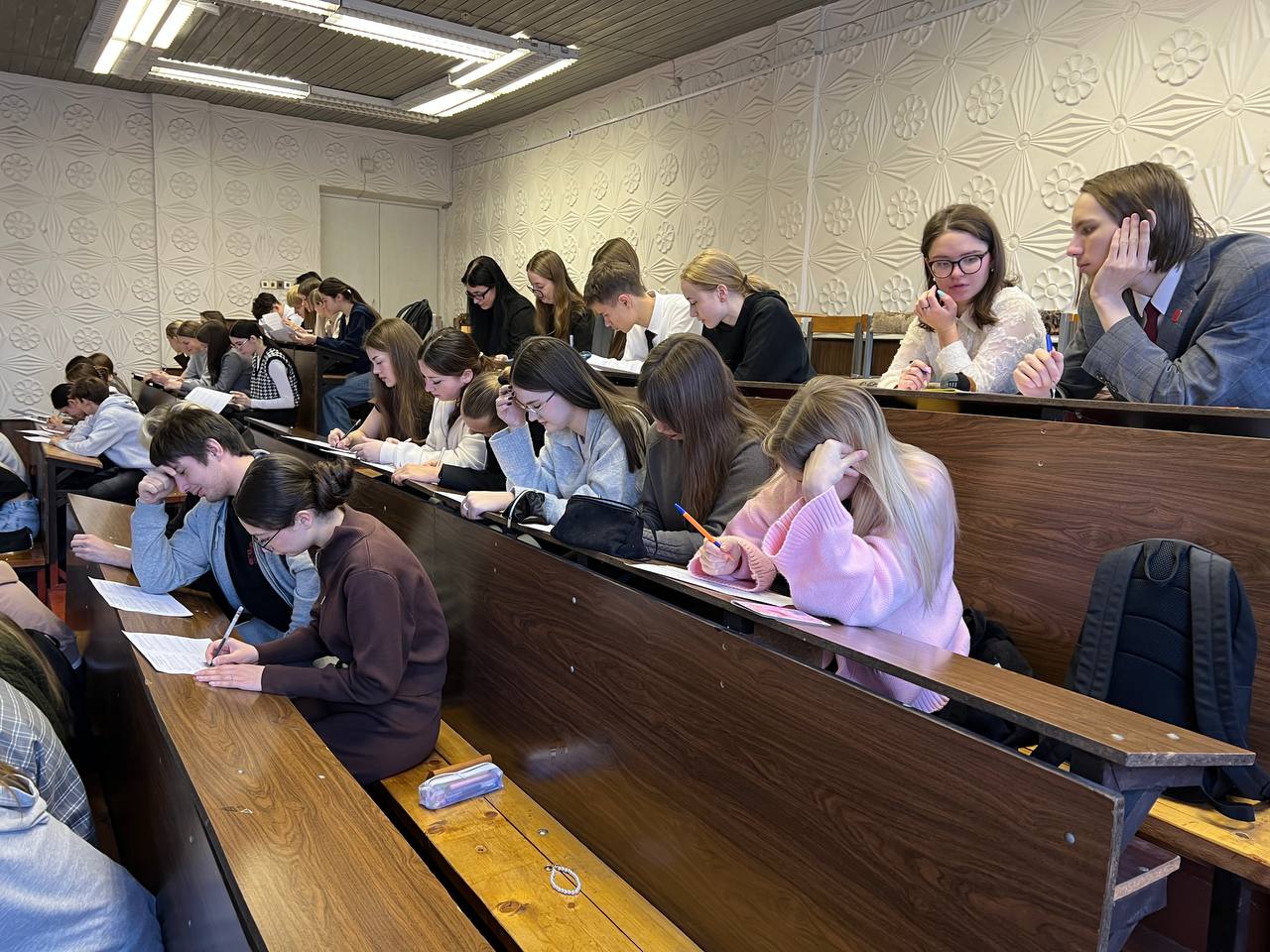 Первый тур Всероссийской олимпиады «Софиум» Первый тур Всероссийской олимпиады «Софиум»