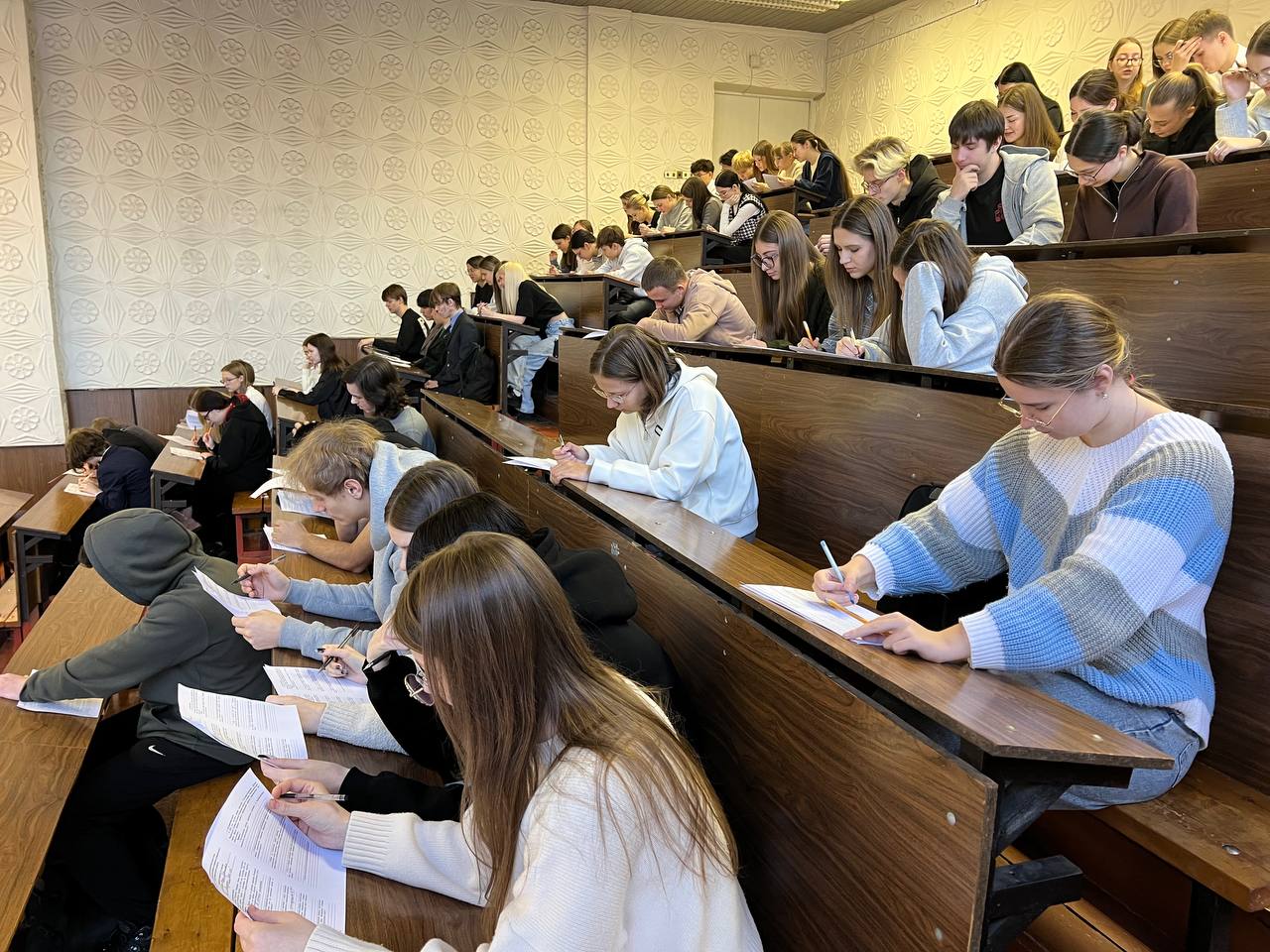 Первый тур Всероссийской олимпиады «Софиум» Первый тур Всероссийской олимпиады «Софиум»