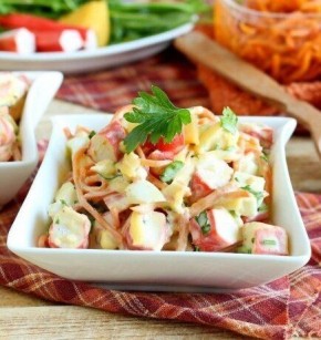 Салат с крабовыми палочками и морковью по-корейски