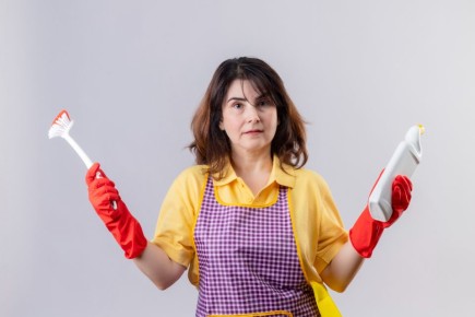 Неочевидные места с микробами в вашем доме: чего стоит остерегаться