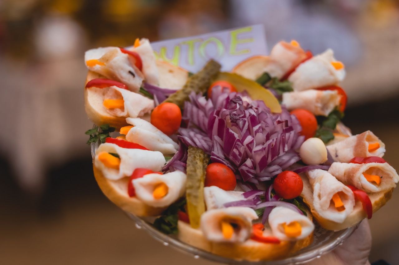 Фото, разгоняющие аппетит, с фестиваля «Доброе сало» Фото, разгоняющие аппетит, с фестиваля «Доброе сало»