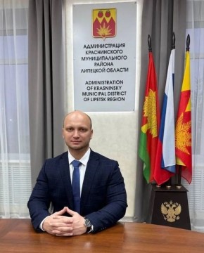 Руководителя Краснинского округа избрали сегодня на сессии местного Совета депутатов