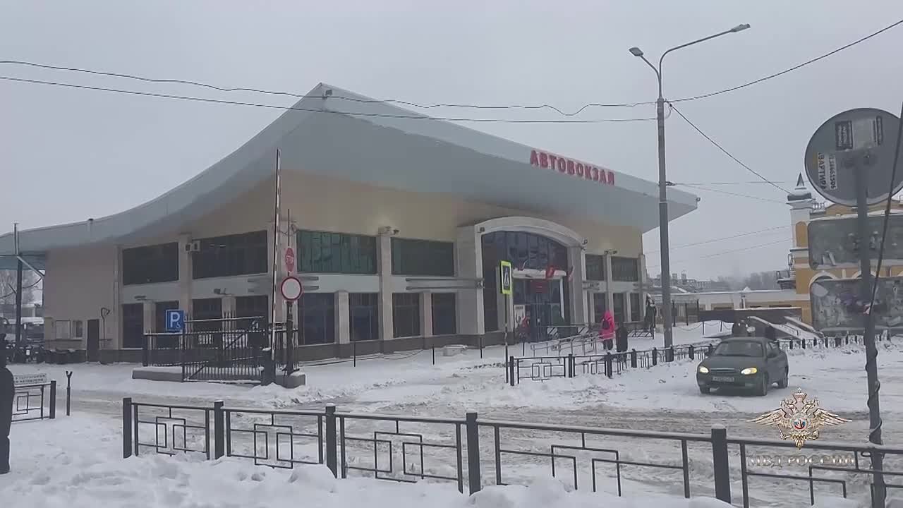 Полмиллиона рублей и драгоценности забыл в автобусе житель Липецка