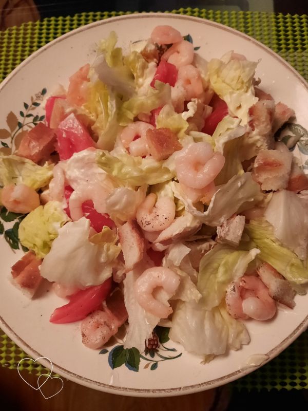 Новый взгляд на любимый Цезарь с креветками