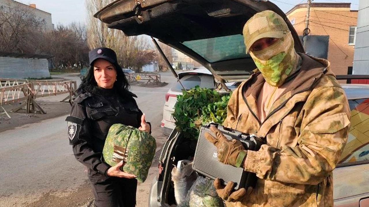 Липецкие полицейские доставили в зону проведения специальной военной операции гуманитарную помощь Липецкие полицейские доставили в зону проведения специальной военной операции гуманитарную помощь