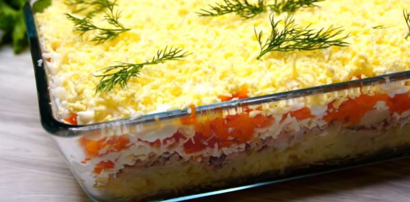 Салат "Мимоза": семейный рецепт с уникальными секретами