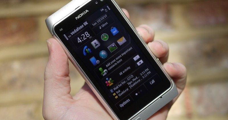 Неделя без смартфона: как старенький телефон изменил восприятие времени и жизни