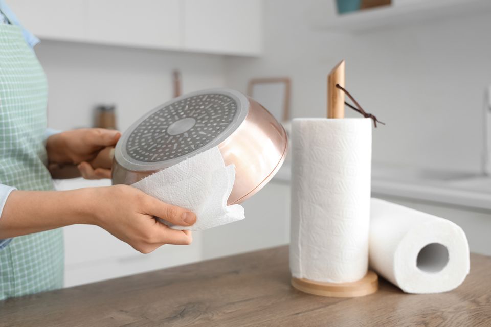 Тонкости ухода за антипригарными сковородами