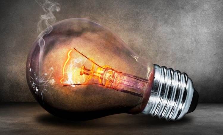 Как защитить свои права: борьба с незаконными отключениями коммунальных услуг в 2025 году