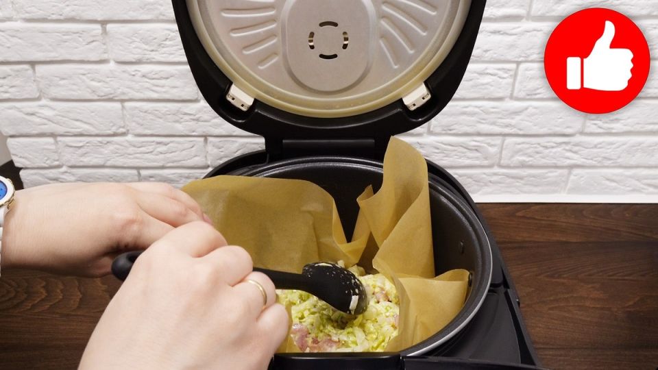 Капустная запеканка с курицей в мультиварке