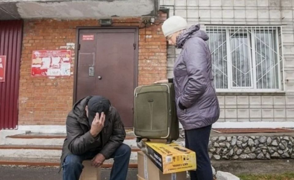 Когда родственники становятся нежеланными жильцами: что нужно знать о праве выселения