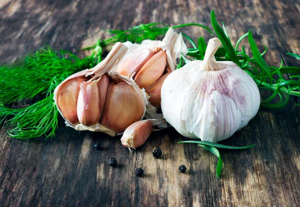 Советы по заготовке чеснока: как сохранить аромат и вкус