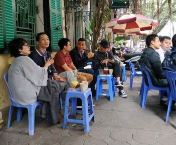 Кофейная культура Вьетнама: от сгущёнки до уличных традиций