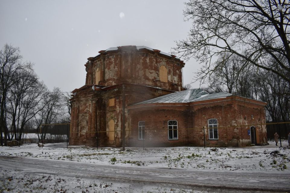 ����, ���������� �������� ������, � ������� ���������� ������ ���� �����������