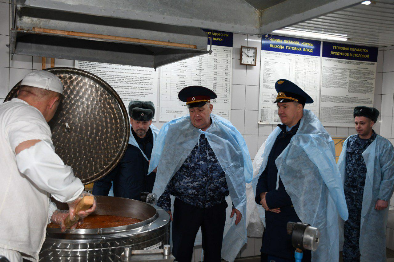 Прокурор Липецкой области Геннадий Анисимов провел проверку и личный прием граждан в ФКУ ИК-4 УФСИН России по Липецкой области Прокурор Липецкой области Геннадий Анисимов провел проверку и личный прием граждан в ФКУ ИК-4 УФСИН России по Липецкой области