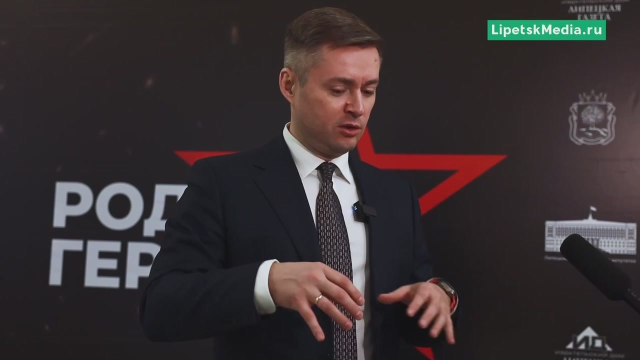 В Ельце впервые прошёл межрегиональный фестиваль военно-патриотического творчества «Родина Героев»