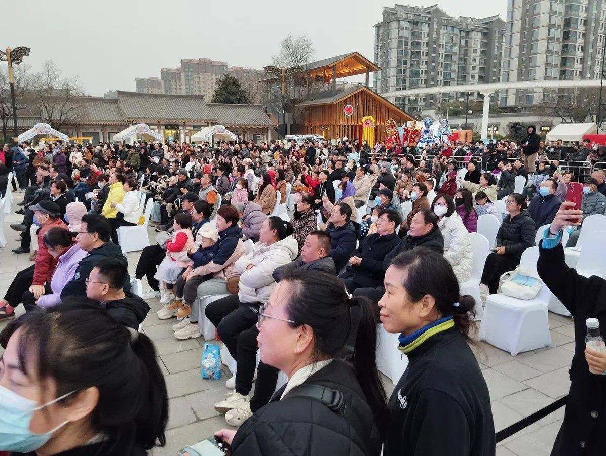 Коллекция елецкого кружева покорила Пекин на модном показе Коллекция елецкого кружева покорила Пекин на модном показе