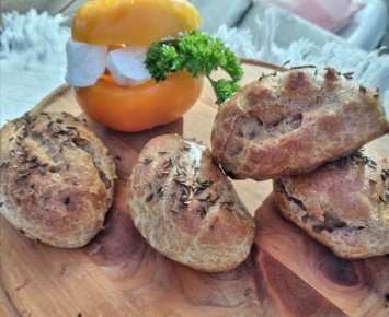 Заварные булочки из ржаной муки: вкус, от которого невозможно оторваться