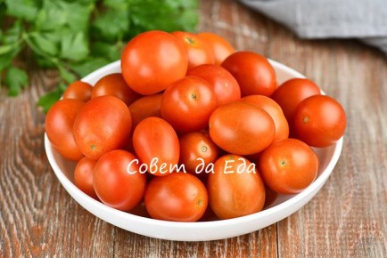 Пять кулинарных идей с помидорами для праздничного стола