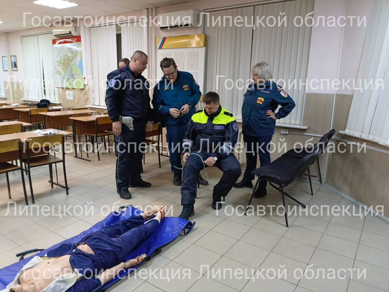 Липецкие автоинспекторы тренировались в оказании первой помощи пострадавшим в ДТП Липецкие автоинспекторы тренировались в оказании первой помощи пострадавшим в ДТП