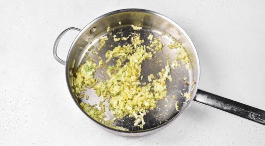 Изумительная паста с мясным фаршем и томатной пастой